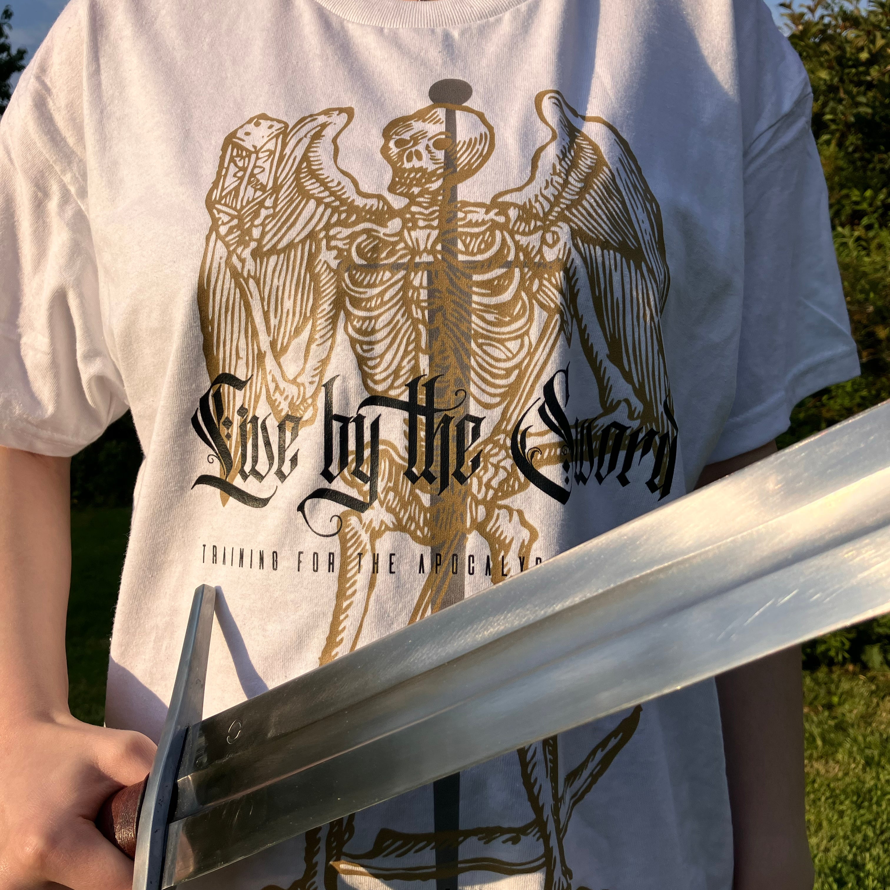 HEMA White Streetwear : Live by the sword : Unisex T-shirt